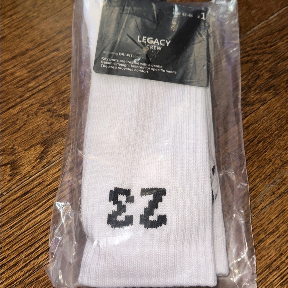 Jordan Legacy Crew Basketball Sock DRI-FIT ‘23’ - NEW - Men’s LARGE